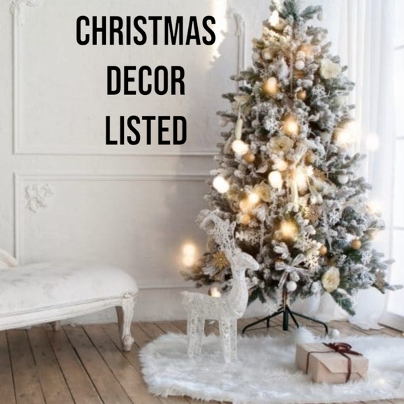 Christmas Decor Items Listed - Picture 3 of 3